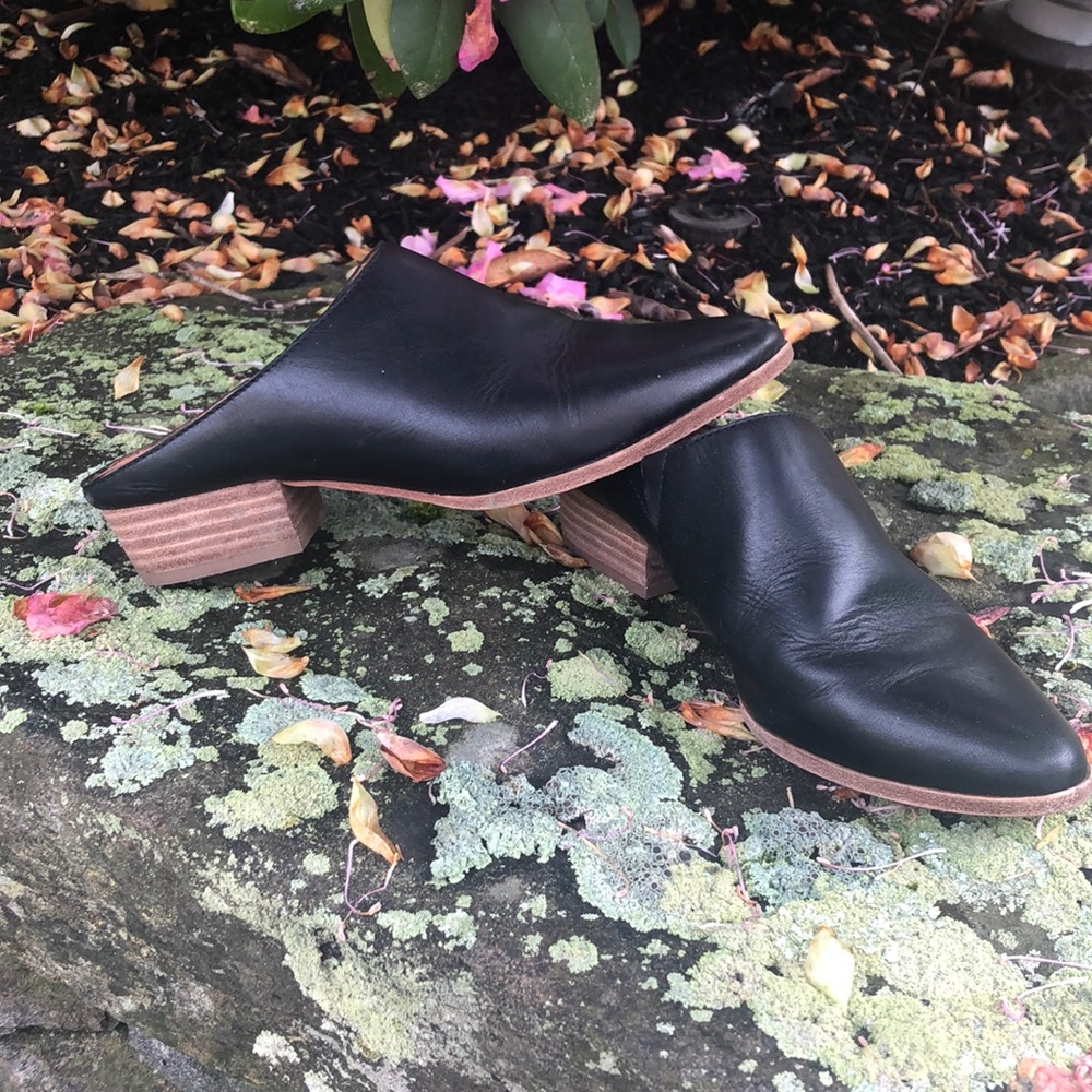 Madewell clogs size 7